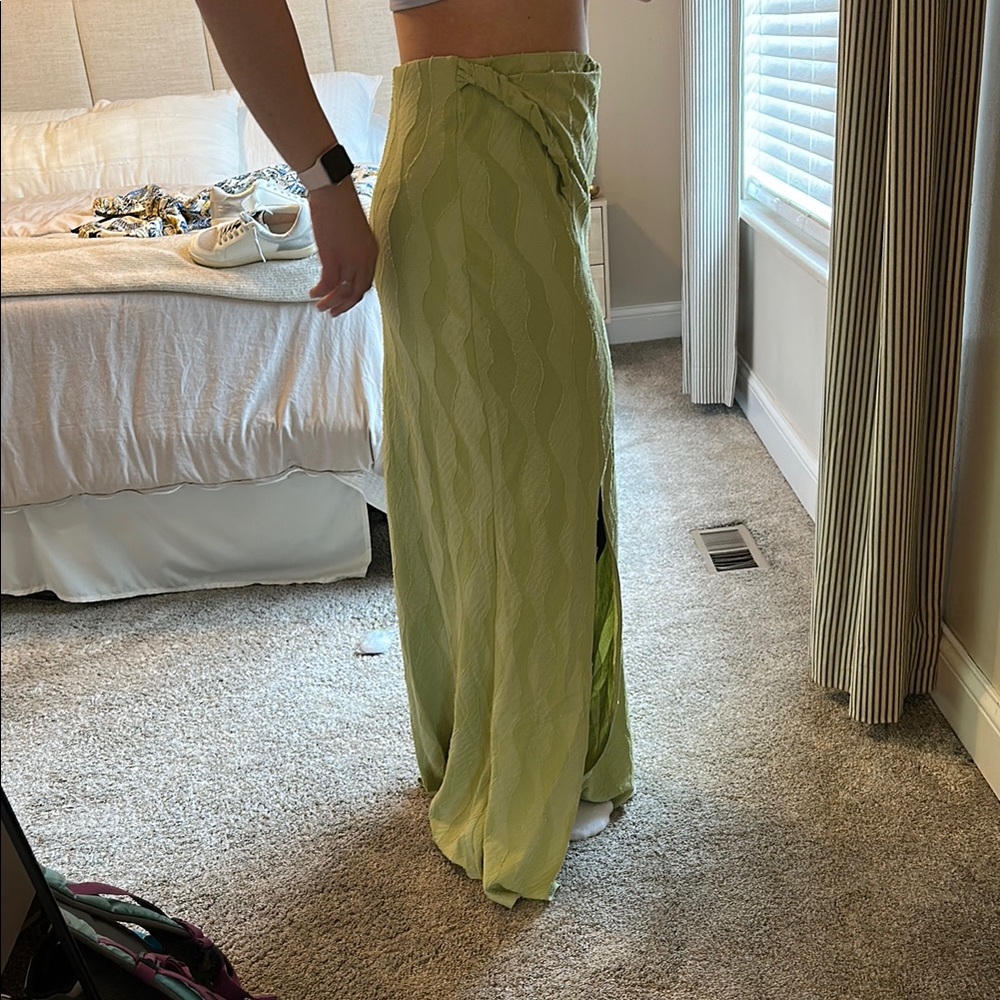 Elegant Green Maxi Skirt